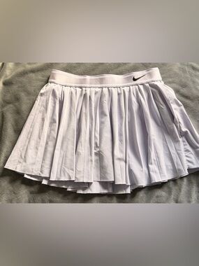 Nike Pleated Athletic Skort Skirt with Shorts Lavender Large